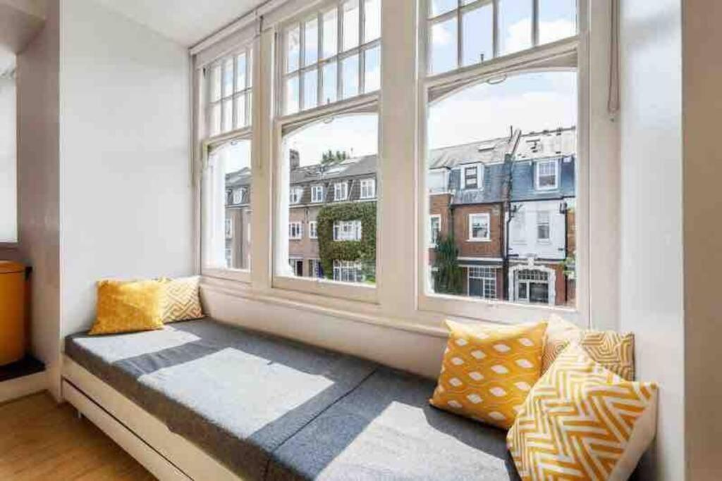 Luxury Apartment In Belsize Park Лондон Екстер'єр фото